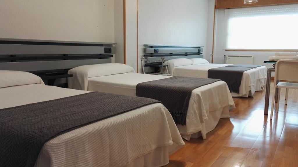 א-קורוניה Toctoc Rooms מראה חיצוני תמונה