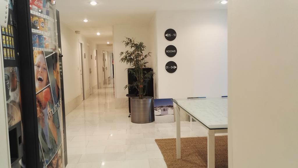 א-קורוניה Toctoc Rooms מראה חיצוני תמונה