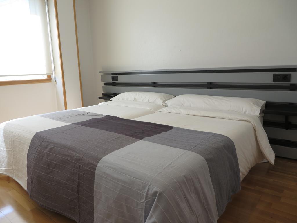 א-קורוניה Toctoc Rooms מראה חיצוני תמונה