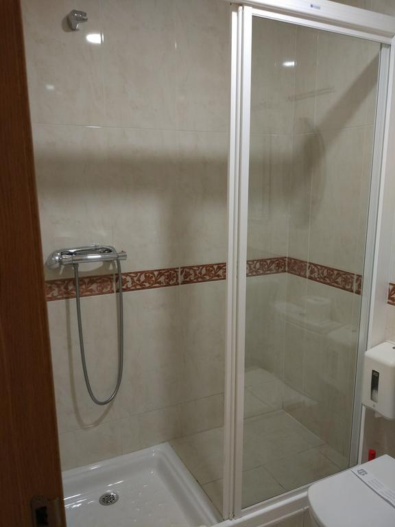 א-קורוניה Toctoc Rooms מראה חיצוני תמונה