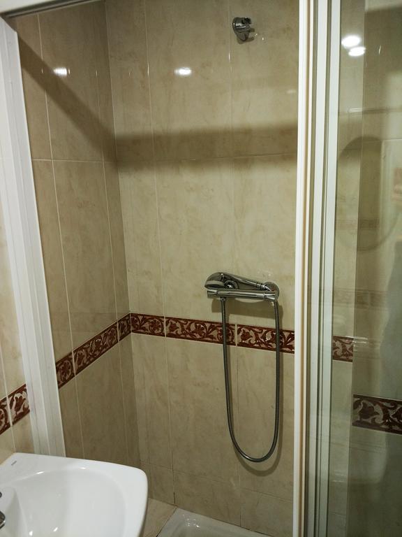 א-קורוניה Toctoc Rooms מראה חיצוני תמונה